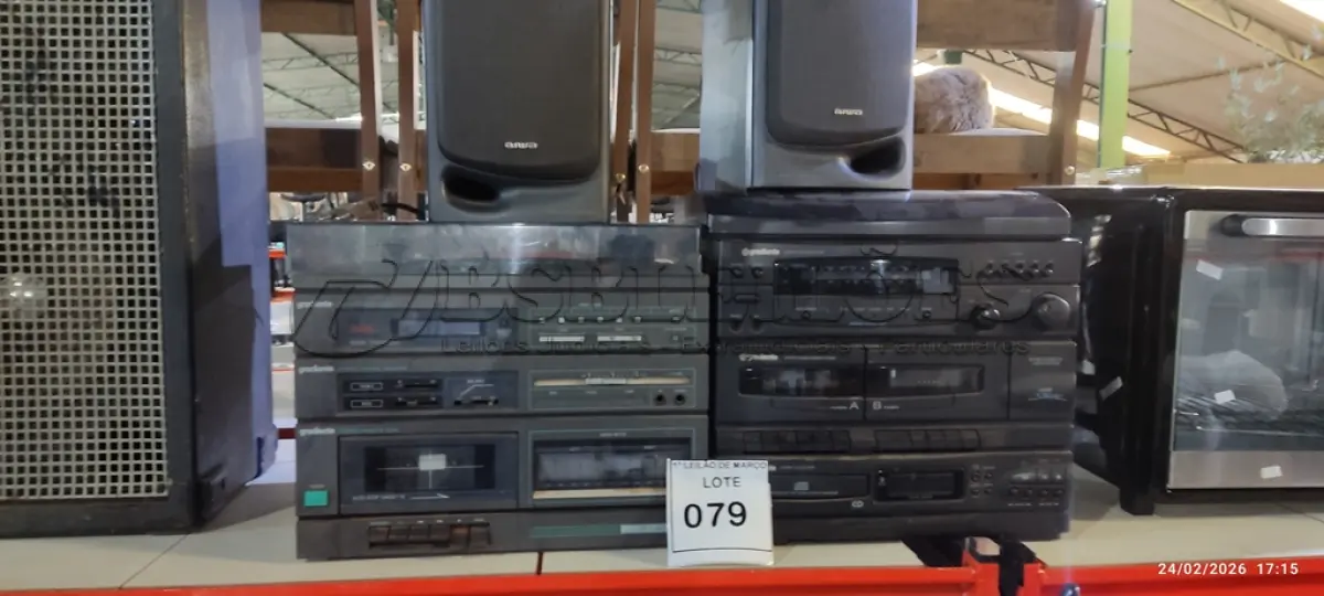 LOTE 079 - 02 APARELHOS DE SOM 3X1 MARCA GRADIENTE E 02 CAIXAS DE SOM MARCA AIWA. (NO ESTADO) ATENÇÃO! FAZER A VISITAÇÃO ANTES DE ARREMATAR, NÃO SABEMOS SE FUNCIONA, LEILÃO NÃO TEM GARANTIA E NEM DEVOLUÇÃO, SUJEITO A POSSÍVEIS AVARIAS VISÍVEIS/OCULTAS E/OU AUSÊNCIA DE COMPONENTES.