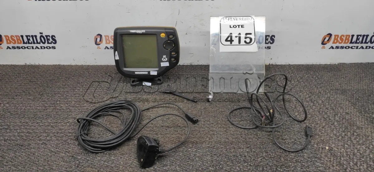 LOTE 415 - 01 SONAR PARA PESCA MARCA HUMMINBIRD. (NO ESTADO) ATENÇÃO! FAZER A VISITAÇÃO ANTES DE ARREMATAR, NÃO SABEMOS SE FUNCIONA, LEILÃO NÃO TEM GARANTIA E NEM DEVOLUÇÃO, SUJEITO A POSSÍVEIS AVARIAS VISÍVEIS/OCULTAS E/OU AUSÊNCIA DE COMPONENTES.
