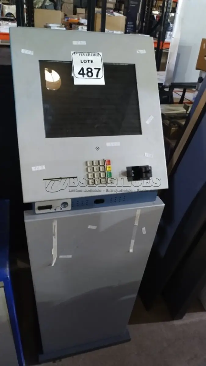 LOTE 487 - 01 TERMINAL GERENCIADOR DE SENHAS. (NO ESTADO) ATENÇÃO! FAZER A VISITAÇÃO ANTES DE ARREMATAR, NÃO SABEMOS SE FUNCIONA, LEILÃO NÃO TEM GARANTIA E NEM DEVOLUÇÃO, SUJEITO A POSSÍVEIS AVARIAS VISÍVEIS/OCULTAS E/OU AUSÊNCIA DE COMPONENTES.