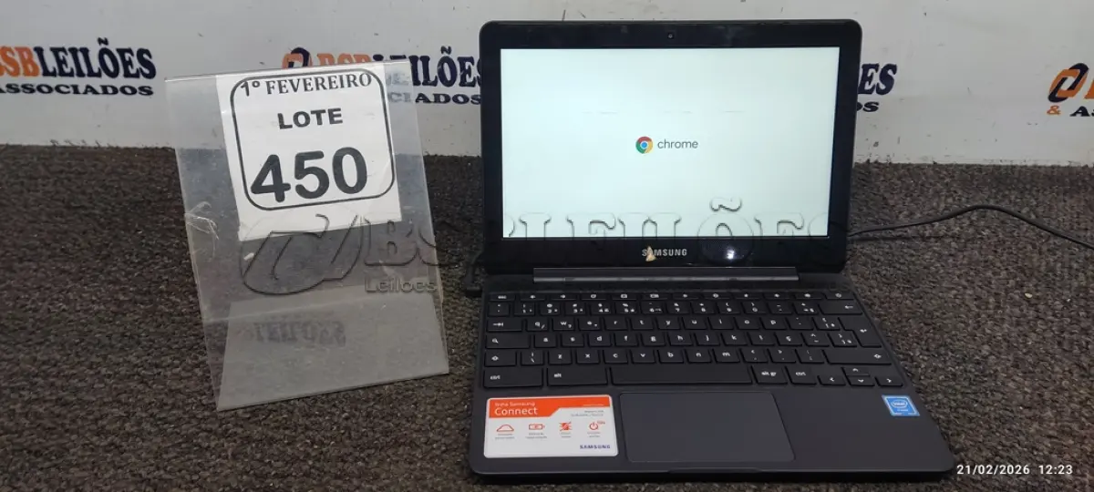 LOTE 450 - 01 NOTEBOOK 16GB MEMÓRIA 2GB LINHA CONNECT MARCA SAMSUNG SEM FONTE. (NO ESTADO) ATENÇÃO! FAZER A VISITAÇÃO ANTES DE ARREMATAR, NÃO SABEMOS SE FUNCIONA, LEILÃO NÃO TEM GARANTIA E NEM DEVOLUÇÃO, SUJEITO A POSSÍVEIS AVARIAS VISÍVEIS/OCULTAS E/OU AUSÊNCIA DE COMPONENTES.