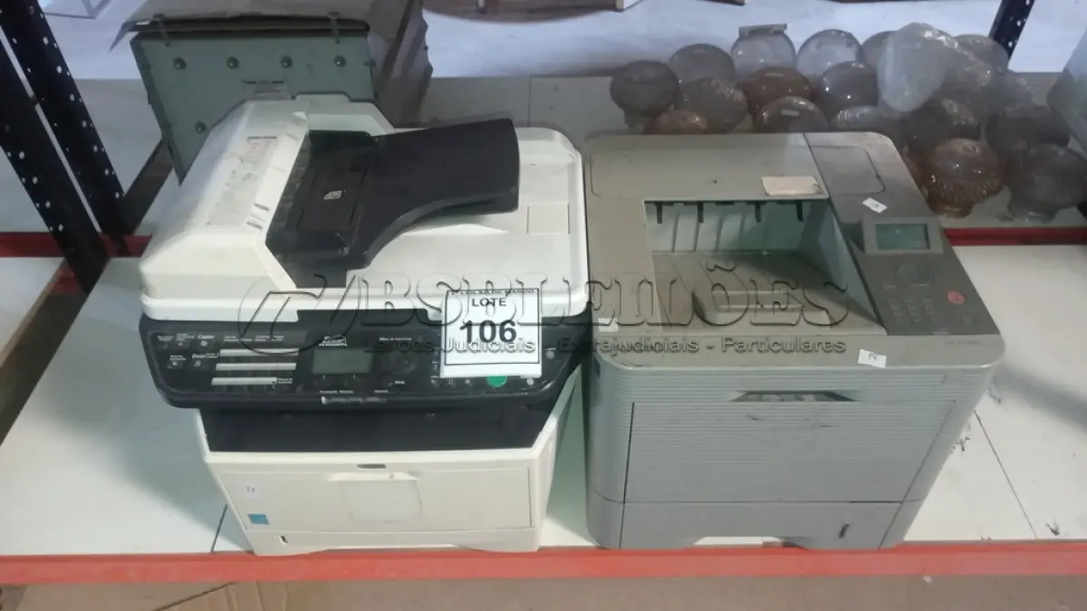 LOTE 106 - 01 IMPRESSORA MULTIFUNCIONAL MODELO FS-1035MFP/L MARCA KYOCERA E 01 IMPRESSORA MODELO ML-4510ND MARCA SAMSUNG. (NO ESTADO) ATENÇÃO! FAZER A VISITAÇÃO ANTES DE ARREMATAR, NÃO SABEMOS SE FUNCIONA, LEILÃO NÃO TEM GARANTIA E NEM DEVOLUÇÃO, SUJEITO A POSSÍVEIS AVARIAS VISÍVEIS/OCULTAS E/OU AUSÊNCIA DE COMPONENTES.