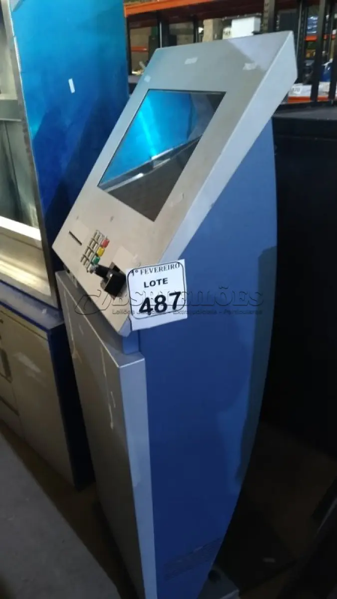 LOTE 487 - 01 TERMINAL GERENCIADOR DE SENHAS. (NO ESTADO) ATENÇÃO! FAZER A VISITAÇÃO ANTES DE ARREMATAR, NÃO SABEMOS SE FUNCIONA, LEILÃO NÃO TEM GARANTIA E NEM DEVOLUÇÃO, SUJEITO A POSSÍVEIS AVARIAS VISÍVEIS/OCULTAS E/OU AUSÊNCIA DE COMPONENTES.