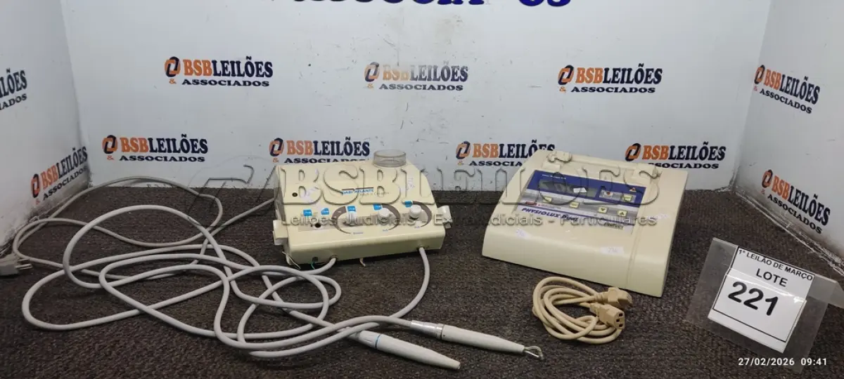 LOTE 221 - 01 EQUIPAMENTO DE ULTRASSOM ODONTOLÓGICO E 01 EQUIPAMENTO DE LASERTERAPIA. (NO ESTADO) ATENÇÃO! FAZER A VISITAÇÃO ANTES DE ARREMATAR, NÃO SABEMOS SE FUNCIONA, LEILÃO NÃO TEM GARANTIA E NEM DEVOLUÇÃO, SUJEITO A POSSÍVEIS AVARIAS VISÍVEIS/OCULTAS E/OU AUSÊNCIA DE COMPONENTES.