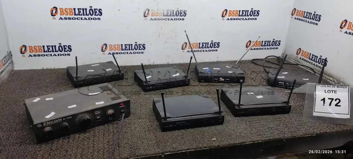 LOTE 172 - 01 RECEPTOR DE SATÉLITE MODELO EL-7000 MARCA ELECOM E 06 RECEPTORES DE MICROFONE DE MARCAS E MODELOS DIVERSOS. (NO ESTADO) ATENÇÃO! FAZER A VISITAÇÃO ANTES DE ARREMATAR, NÃO SABEMOS SE FUNCIONA, LEILÃO NÃO TEM GARANTIA E NEM DEVOLUÇÃO, SUJEITO A POSSÍVEIS AVARIAS VISÍVEIS/OCULTAS E/OU AUSÊNCIA DE COMPONENTES.