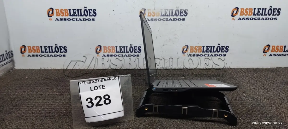 LOTE 328 - 01 NOTEBOOK 2GB DE MEMÓRIA, 16GB E.MMC TELA 11.6’’ LINHA CONNECT MARCA SAMSUNG SEM FONTE. (NO ESTADO) ATENÇÃO! FAZER A VISITAÇÃO ANTES DE ARREMATAR, NÃO SABEMOS SE FUNCIONA, LEILÃO NÃO TEM GARANTIA E NEM DEVOLUÇÃO, SUJEITO A POSSÍVEIS AVARIAS VISÍVEIS/OCULTAS E/OU AUSÊNCIA DE COMPONENTES.