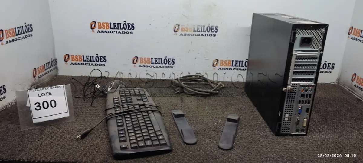 LOTE 300 - 01 CPU INFORWAY 4GB HD 500, 01 MOUSE, 01 TECLADO, 01BASE DE CPU, 01 CABO DE FORÇA. (NO ESTADO) ATENÇÃO! FAZER A VISITAÇÃO ANTES DE ARREMATAR, NÃO SABEMOS SE FUNCIONA. LEILÃO NÃO TEM GARANTIA E NEM DEVOLUÇÃO, SUJEITO A POSSÍVEIS AVARIAS VISÍVEIS/OCULTAS E/OU AUSÊNCIA DE COMPONENTES.