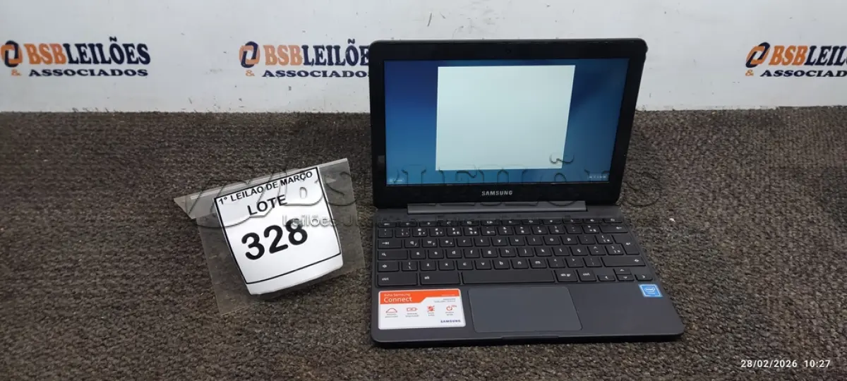 LOTE 328 - 01 NOTEBOOK 2GB DE MEMÓRIA, 16GB E.MMC TELA 11.6’’ LINHA CONNECT MARCA SAMSUNG SEM FONTE. (NO ESTADO) ATENÇÃO! FAZER A VISITAÇÃO ANTES DE ARREMATAR, NÃO SABEMOS SE FUNCIONA, LEILÃO NÃO TEM GARANTIA E NEM DEVOLUÇÃO, SUJEITO A POSSÍVEIS AVARIAS VISÍVEIS/OCULTAS E/OU AUSÊNCIA DE COMPONENTES.
