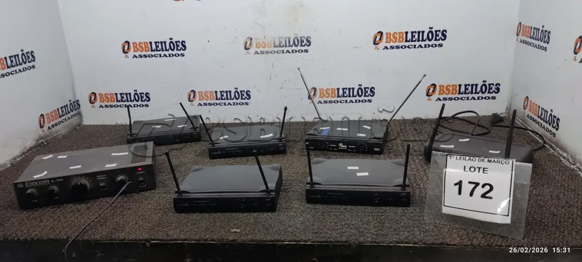 LOTE 172 - 01 RECEPTOR DE SATÉLITE MODELO EL-7000 MARCA ELECOM E 06 RECEPTORES DE MICROFONE DE MARCAS E MODELOS DIVERSOS. (NO ESTADO) ATENÇÃO! FAZER A VISITAÇÃO ANTES DE ARREMATAR, NÃO SABEMOS SE FUNCIONA, LEILÃO NÃO TEM GARANTIA E NEM DEVOLUÇÃO, SUJEITO A POSSÍVEIS AVARIAS VISÍVEIS/OCULTAS E/OU AUSÊNCIA DE COMPONENTES.