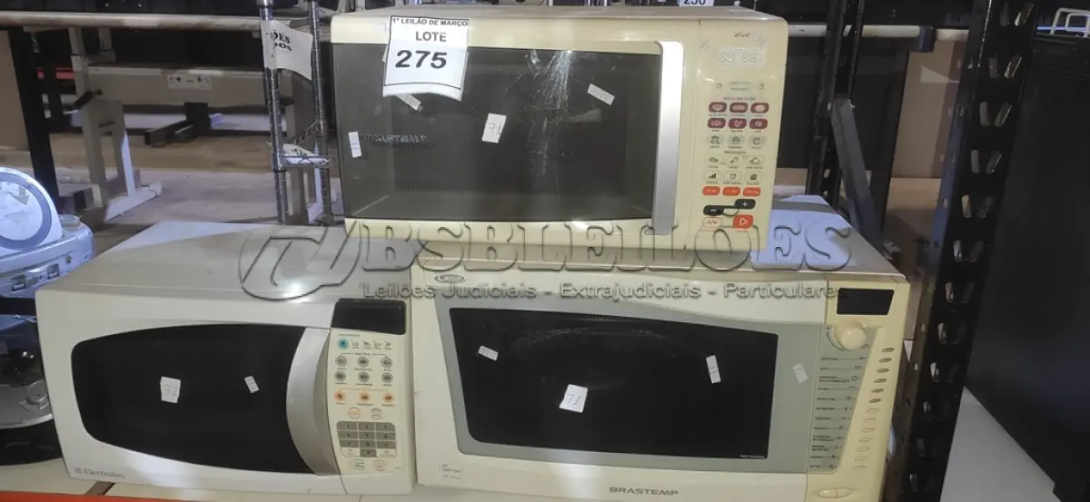 LOTE 275 - 02 MICRO-ONDAS MARCAS BRASTEMP E 01 MICRO-ONDAS ELECTROLUX 220V. (NO ESTADO) ATENÇÃO! FAZER A VISITAÇÃO ANTES DE ARREMATAR, NÃO SABEMOS SE FUNCIONA, LEILÃO NÃO TEM GARANTIA E NEM DEVOLUÇÃO, SUJEITO A POSSÍVEIS AVARIAS VISÍVEIS/OCULTAS E/OU AUSÊNCIA DE COMPONENTES.
