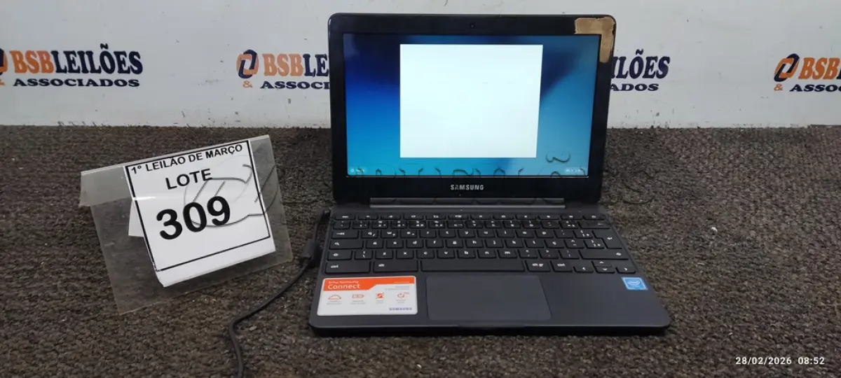 LOTE 309 - 01 NOTEBOOK 2GB DE MEMÓRIA, 16GB E.MMC TELA 11.6’’ LINHA CONNECT MARCA SAMSUNG SEM FONTE. (NO ESTADO) ATENÇÃO! FAZER A VISITAÇÃO ANTES DE ARREMATAR, NÃO SABEMOS SE FUNCIONA, LEILÃO NÃO TEM GARANTIA E NEM DEVOLUÇÃO, SUJEITO A POSSÍVEIS AVARIAS VISÍVEIS/OCULTAS E/OU AUSÊNCIA DE COMPONENTES.