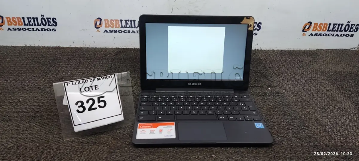 LOTE 325 - 01 NOTEBOOK 2GB DE MEMÓRIA, 16GB E.MMC TELA 11.6’’ LINHA CONNECT MARCA SAMSUNG SEM FONTE. (NO ESTADO) ATENÇÃO! FAZER A VISITAÇÃO ANTES DE ARREMATAR, NÃO SABEMOS SE FUNCIONA, LEILÃO NÃO TEM GARANTIA E NEM DEVOLUÇÃO, SUJEITO A POSSÍVEIS AVARIAS VISÍVEIS/OCULTAS E/OU AUSÊNCIA DE COMPONENTES.