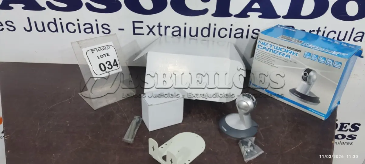 LOTE 034 - 01 CÂMERA NETWORK MARCA VIVOTEK. (NO ESTADO) ATENÇÃO! FAZER A VISITAÇÃO ANTES DE ARREMATAR, NÃO SABEMOS SE FUNCIONA, LEILÃO NÃO TEM GARANTIA E NEM DEVOLUÇÃO, SUJEITO A POSSÍVEIS AVARIAS VISÍVEIS/OCULTAS E/OU AUSÊNCIA DE COMPONENTES.