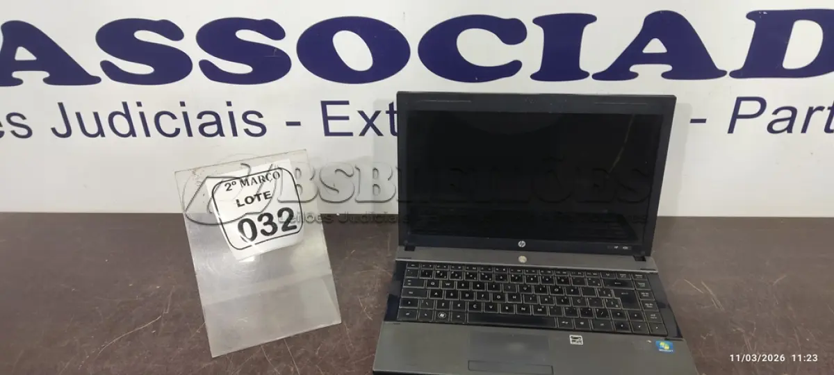 LOTE 032 - 01 NOTEBOOK MARCA HP SEM CARREGADOR. (NO ESTADO) ATENÇÃO! FAZER A VISITAÇÃO ANTES DE ARREMATAR, NÃO SABEMOS SE FUNCIONA, LEILÃO NÃO TEM GARANTIA E NEM DEVOLUÇÃO, SUJEITO A POSSÍVEIS AVARIAS VISÍVEIS/OCULTAS E/OU AUSÊNCIA DE COMPONENTES.