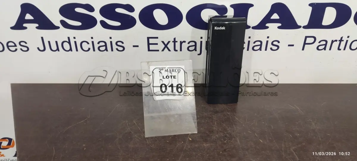 LOTE 016 - 01 SCANNER MODELO I940 MARCA KODAK SEM FONTE. (NO ESTADO) ATENÇÃO! FAZER A VISITAÇÃO ANTES DE ARREMATAR, NÃO SABEMOS SE FUNCIONA, LEILÃO NÃO TEM GARANTIA E NEM DEVOLUÇÃO, SUJEITO A POSSÍVEIS AVARIAS VISÍVEIS/OCULTAS E/OU AUSÊNCIA DE COMPONENTES.
