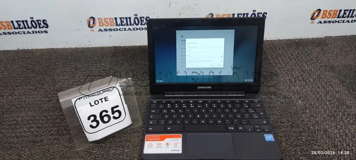 LOTE 365 - 01 NOTEBOOK 2GB DE MEMÓRIA, 16GB E.MMC TELA 11.6’’ LINHA CONNECT MARCA SAMSUNG SEM FONTE. (NO ESTADO) ATENÇÃO! FAZER A VISITAÇÃO ANTES DE ARREMATAR, NÃO SABEMOS SE FUNCIONA, LEILÃO NÃO TEM GARANTIA E NEM DEVOLUÇÃO, SUJEITO A POSSÍVEIS AVARIAS VISÍVEIS/OCULTAS E/OU AUSÊNCIA DE COMPONENTES.