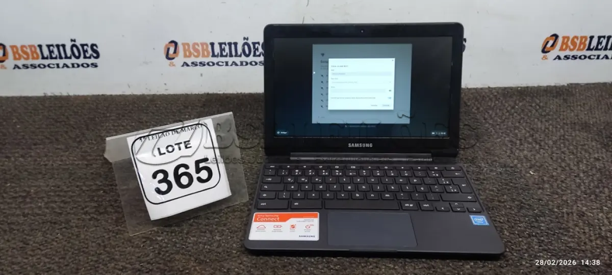 LOTE 365 - 01 NOTEBOOK 2GB DE MEMÓRIA, 16GB E.MMC TELA 11.6’’ LINHA CONNECT MARCA SAMSUNG SEM FONTE. (NO ESTADO) ATENÇÃO! FAZER A VISITAÇÃO ANTES DE ARREMATAR, NÃO SABEMOS SE FUNCIONA, LEILÃO NÃO TEM GARANTIA E NEM DEVOLUÇÃO, SUJEITO A POSSÍVEIS AVARIAS VISÍVEIS/OCULTAS E/OU AUSÊNCIA DE COMPONENTES.