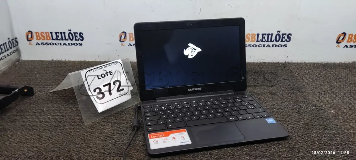 LOTE 372 - 01 NOTEBOOK 2GB DE MEMÓRIA, 16GB E.MMC TELA 11.6’’ LINHA CONNECT MARCA SAMSUNG SEM FONTE. (NO ESTADO) ATENÇÃO! FAZER A VISITAÇÃO ANTES DE ARREMATAR, NÃO SABEMOS SE FUNCIONA, LEILÃO NÃO TEM GARANTIA E NEM DEVOLUÇÃO, SUJEITO A POSSÍVEIS AVARIAS VISÍVEIS/OCULTAS E/OU AUSÊNCIA DE COMPONENTES.