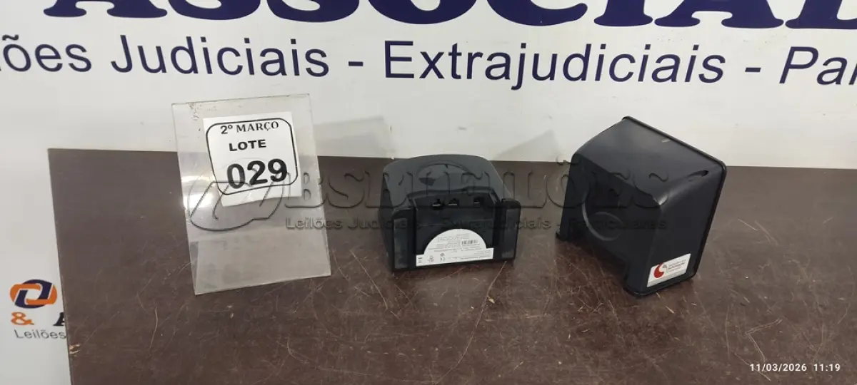 LOTE 029 - 02 LEITORAS DE CÓDIGO DE BARRAS MARCAS HONEYWELL SEM FONTE. (NO ESTADO) ATENÇÃO! FAZER A VISITAÇÃO ANTES DE ARREMATAR, NÃO SABEMOS SE FUNCIONA, LEILÃO NÃO TEM GARANTIA E NEM DEVOLUÇÃO, SUJEITO A POSSÍVEIS AVARIAS VISÍVEIS/OCULTAS E/OU AUSÊNCIA DE COMPONENTES.