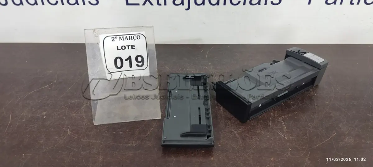 LOTE 019 - 01 SCANNER MODELO I940 MARCA KODAK SEM FONTE. (NO ESTADO) ATENÇÃO! FAZER A VISITAÇÃO ANTES DE ARREMATAR, NÃO SABEMOS SE FUNCIONA, LEILÃO NÃO TEM GARANTIA E NEM DEVOLUÇÃO, SUJEITO A POSSÍVEIS AVARIAS VISÍVEIS/OCULTAS E/OU AUSÊNCIA DE COMPONENTES.