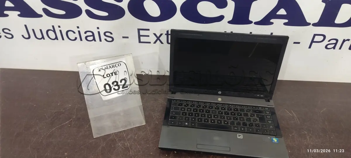 LOTE 032 - 01 NOTEBOOK MARCA HP SEM CARREGADOR. (NO ESTADO) ATENÇÃO! FAZER A VISITAÇÃO ANTES DE ARREMATAR, NÃO SABEMOS SE FUNCIONA, LEILÃO NÃO TEM GARANTIA E NEM DEVOLUÇÃO, SUJEITO A POSSÍVEIS AVARIAS VISÍVEIS/OCULTAS E/OU AUSÊNCIA DE COMPONENTES.