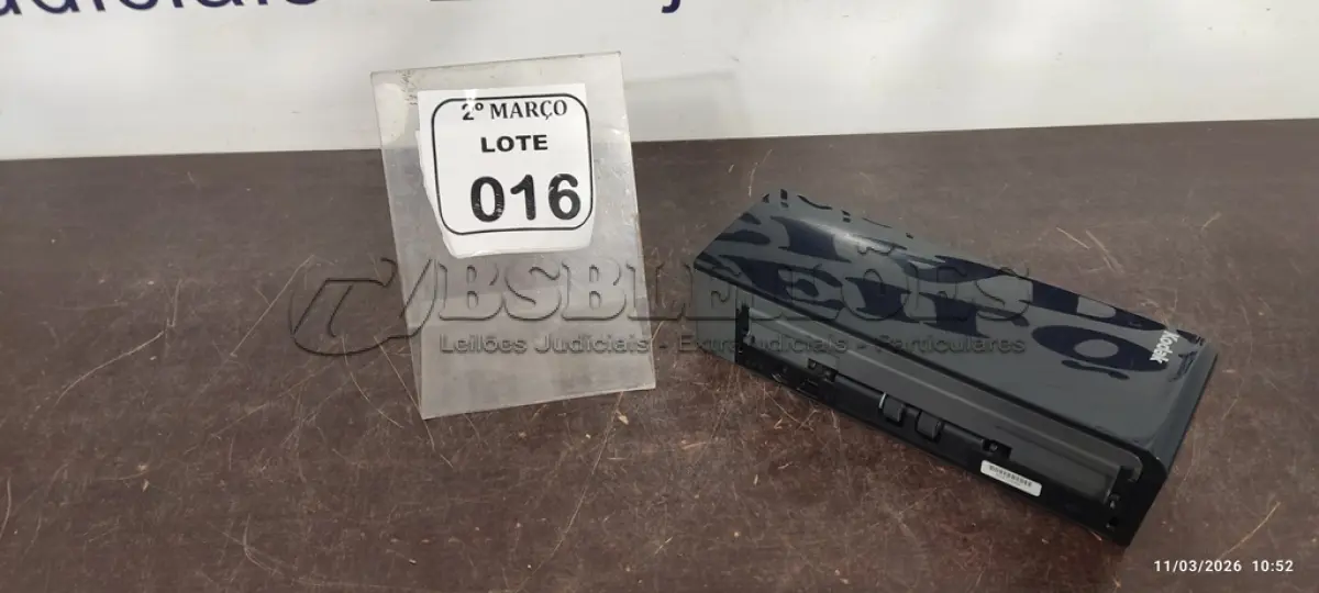 LOTE 016 - 01 SCANNER MODELO I940 MARCA KODAK SEM FONTE. (NO ESTADO) ATENÇÃO! FAZER A VISITAÇÃO ANTES DE ARREMATAR, NÃO SABEMOS SE FUNCIONA, LEILÃO NÃO TEM GARANTIA E NEM DEVOLUÇÃO, SUJEITO A POSSÍVEIS AVARIAS VISÍVEIS/OCULTAS E/OU AUSÊNCIA DE COMPONENTES.