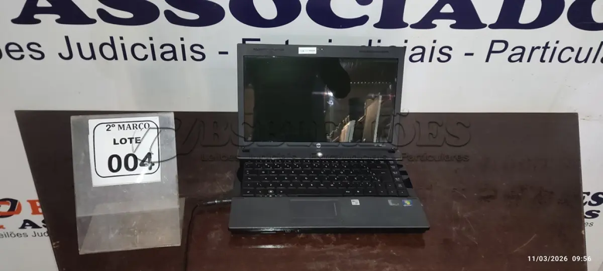 LOTE 004 - 01 NOTEBOOK MARCA HP SEM CARREGADOR. (NO ESTADO) ATENÇÃO! FAZER A VISITAÇÃO ANTES DE ARREMATAR, NÃO SABEMOS SE FUNCIONA, LEILÃO NÃO TEM GARANTIA E NEM DEVOLUÇÃO, SUJEITO A POSSÍVEIS AVARIAS VISÍVEIS/OCULTAS E/OU AUSÊNCIA DE COMPONENTES.