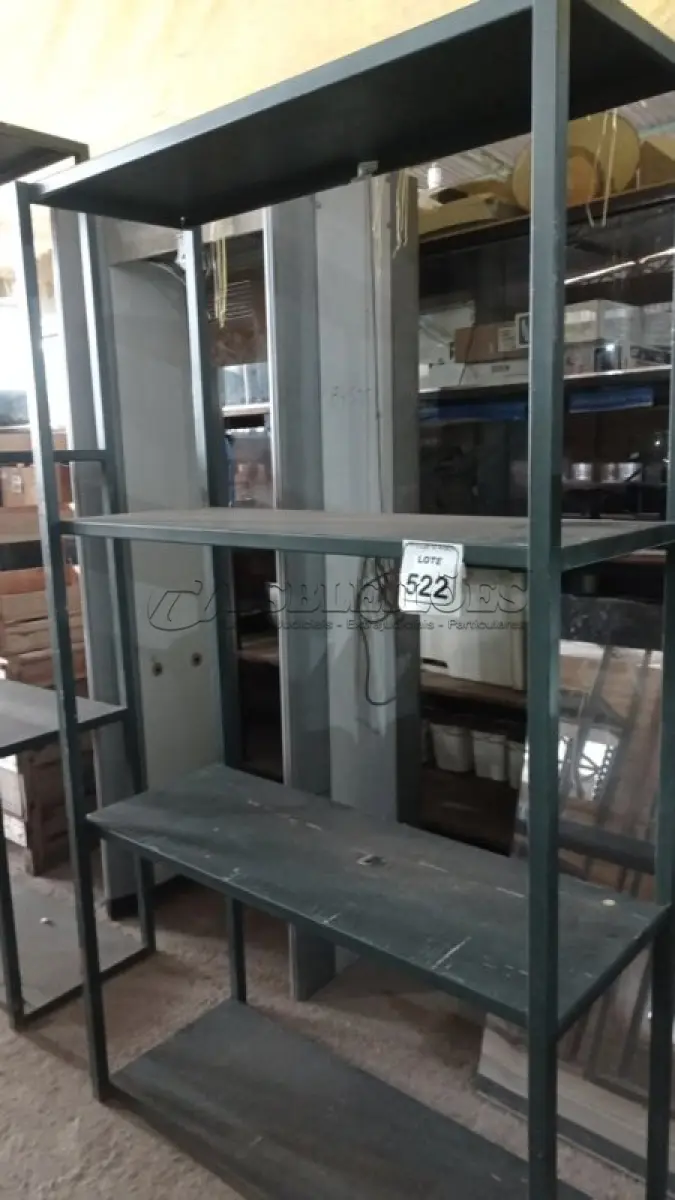 LOTE 522 - 01 ESTANTE DE FERRO DE 1,16X1,98M. (NO ESTADO) ATENÇÃO! FAZER A VISITAÇÃO ANTES DE ARREMATAR, NÃO SABEMOS SE FUNCIONA, LEILÃO NÃO TEM GARANTIA E NEM DEVOLUÇÃO, SUJEITO A POSSÍVEIS AVARIAS VISÍVEIS/OCULTAS E/OU AUSÊNCIA DE COMPONENTES.