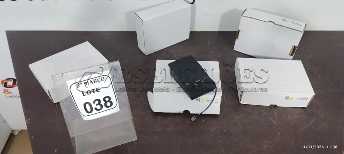 LOTE 038 - 05 AMPLIFICADORES DE HEADSET MARCA AGEM. (NO ESTADO) ATENÇÃO! FAZER A VISITAÇÃO ANTES DE ARREMATAR, NÃO SABEMOS SE FUNCIONA, LEILÃO NÃO TEM GARANTIA E NEM DEVOLUÇÃO, SUJEITO A POSSÍVEIS AVARIAS VISÍVEIS/OCULTAS E/OU AUSÊNCIA DE COMPONENTES.