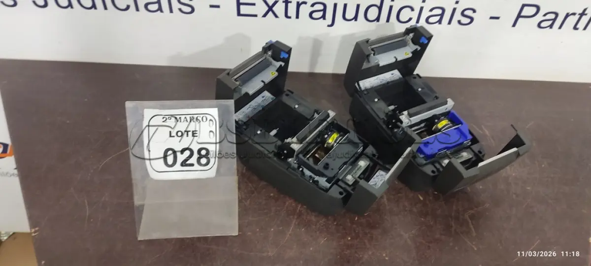 LOTE 028 - 02 IMPRESSORAS DE CUPOM MARCA DIEBOLD SEM FONTE. (NO ESTADO) ATENÇÃO! FAZER A VISITAÇÃO ANTES DE ARREMATAR, NÃO SABEMOS SE FUNCIONA, LEILÃO NÃO TEM GARANTIA E NEM DEVOLUÇÃO, SUJEITO A POSSÍVEIS AVARIAS VISÍVEIS/OCULTAS E/OU AUSÊNCIA DE COMPONENTES.
