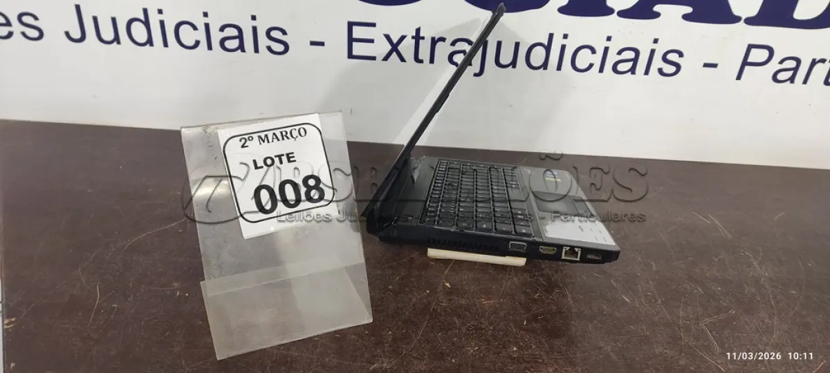 LOTE 008 - 01 NOTEBOOK MARCA SEMP TOSHIBA SEM CARREGADOR. (NO ESTADO) ATENÇÃO! FAZER A VISITAÇÃO ANTES DE ARREMATAR, NÃO SABEMOS SE FUNCIONA, LEILÃO NÃO TEM GARANTIA E NEM DEVOLUÇÃO, SUJEITO A POSSÍVEIS AVARIAS VISÍVEIS/OCULTAS E/OU AUSÊNCIA DE COMPONENTES.