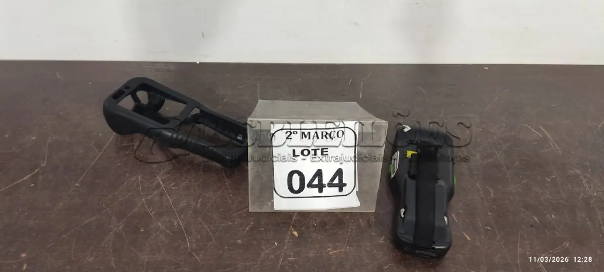 LOTE 044 - 01 COLETORA DE DADOS PORTÁTIL MODELO DOLPHIN 6500 MARCA HONEYWELL. (NO ESTADO) ATENÇÃO! FAZER A VISITAÇÃO ANTES DE ARREMATAR, NÃO SABEMOS SE FUNCIONA, LEILÃO NÃO TEM GARANTIA E NEM DEVOLUÇÃO, SUJEITO A POSSÍVEIS AVARIAS VISÍVEIS/OCULTAS E/OU AUSÊNCIA DE COMPONENTES.