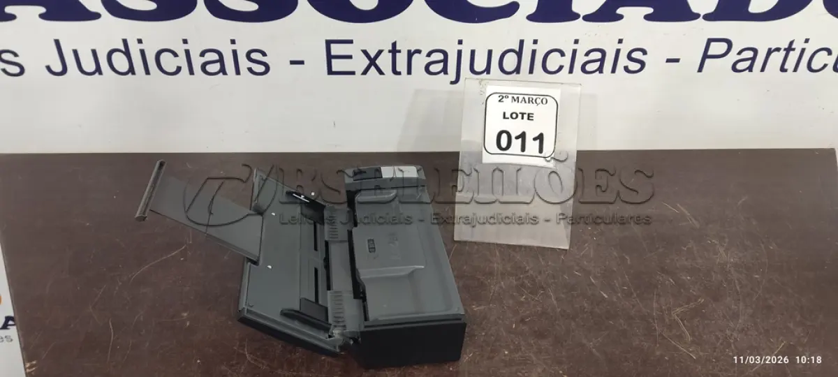 LOTE 011 - 01 SCANNER MODELO I940 MARCA KODAK SEM FONTE. (NO ESTADO) ATENÇÃO! FAZER A VISITAÇÃO ANTES DE ARREMATAR, NÃO SABEMOS SE FUNCIONA, LEILÃO NÃO TEM GARANTIA E NEM DEVOLUÇÃO, SUJEITO A POSSÍVEIS AVARIAS VISÍVEIS/OCULTAS E/OU AUSÊNCIA DE COMPONENTES.