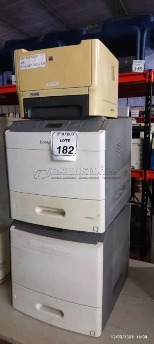 LOTE 182 - 02 IMPRESSORAS MARCA LEXMARK E 01 IMPRESSORA MARCA HP. (NO ESTADO) ATENÇÃO! FAZER A VISITAÇÃO ANTES DE ARREMATAR, NÃO SABEMOS SE FUNCIONA, LEILÃO NÃO TEM GARANTIA E NEM DEVOLUÇÃO, SUJEITO A POSSÍVEIS AVARIAS VISÍVEIS/OCULTAS E/OU AUSÊNCIA DE COMPONENTES.