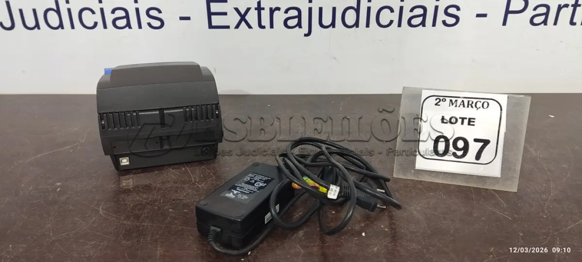LOTE 097 - 01 IMPRESSORA DE CUPOM MARCA DIEBOLD COM FONTE. (NO ESTADO) ATENÇÃO! FAZER A VISITAÇÃO ANTES DE ARREMATAR, NÃO SABEMOS SE FUNCIONA, LEILÃO NÃO TEM GARANTIA E NEM DEVOLUÇÃO, SUJEITO A POSSÍVEIS AVARIAS VISÍVEIS/OCULTAS E/OU AUSÊNCIA DE COMPONENTES.