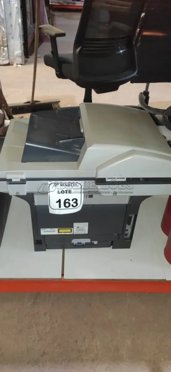 LOTE 163 - 01 IMPRESSORA MULTIFUNCIONAL MODELO MFC-8480DN MARCA BROTHER. (NO ESTADO) ATENÇÃO! FAZER A VISITAÇÃO ANTES DE ARREMATAR, NÃO SABEMOS SE FUNCIONA, LEILÃO NÃO TEM GARANTIA E NEM DEVOLUÇÃO, SUJEITO A POSSÍVEIS AVARIAS VISÍVEIS/OCULTAS E/OU AUSÊNCIA DE COMPONENTES.