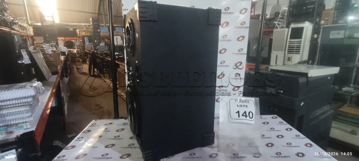 LOTE 140 - 01 CAIXA DE SOM AUTOFALANTE MARCA WATTSOM. (NO ESTADO) ATENÇÃO! FAZER A VISITAÇÃO ANTES DE ARREMATAR, NÃO SABEMOS SE FUNCIONA, LEILÃO NÃO TEM GARANTIA E NEM DEVOLUÇÃO, SUJEITO A POSSÍVEIS AVARIAS VISÍVEIS/OCULTAS E/OU AUSÊNCIA DE COMPONENTES.
