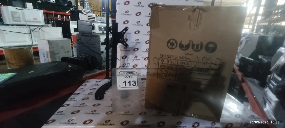 LOTE 113 - 06 SUPORTES PARA MONITORES MARCA DATEN. (NO ESTADO) ATENÇÃO! FAZER A VISITAÇÃO ANTES DE ARREMATAR, NÃO SABEMOS SE FUNCIONA, LEILÃO NÃO TEM GARANTIA E NEM DEVOLUÇÃO, SUJEITO A POSSÍVEIS AVARIAS VISÍVEIS/OCULTAS E/OU AUSÊNCIA DE COMPONENTES.