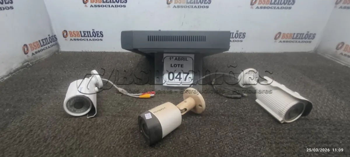 LOTE 047 - 01 APARELHO DVR MARCA INTELBRAS E 03 CÂMERAS DE MONITORAMENTO. (NO ESTADO) ATENÇÃO! FAZER A VISITAÇÃO ANTES DE ARREMATAR, NÃO SABEMOS SE FUNCIONA, LEILÃO NÃO TEM GARANTIA E NEM DEVOLUÇÃO, SUJEITO A POSSÍVEIS AVARIAS VISÍVEIS/OCULTAS E/OU AUSÊNCIA DE COMPONENTES.