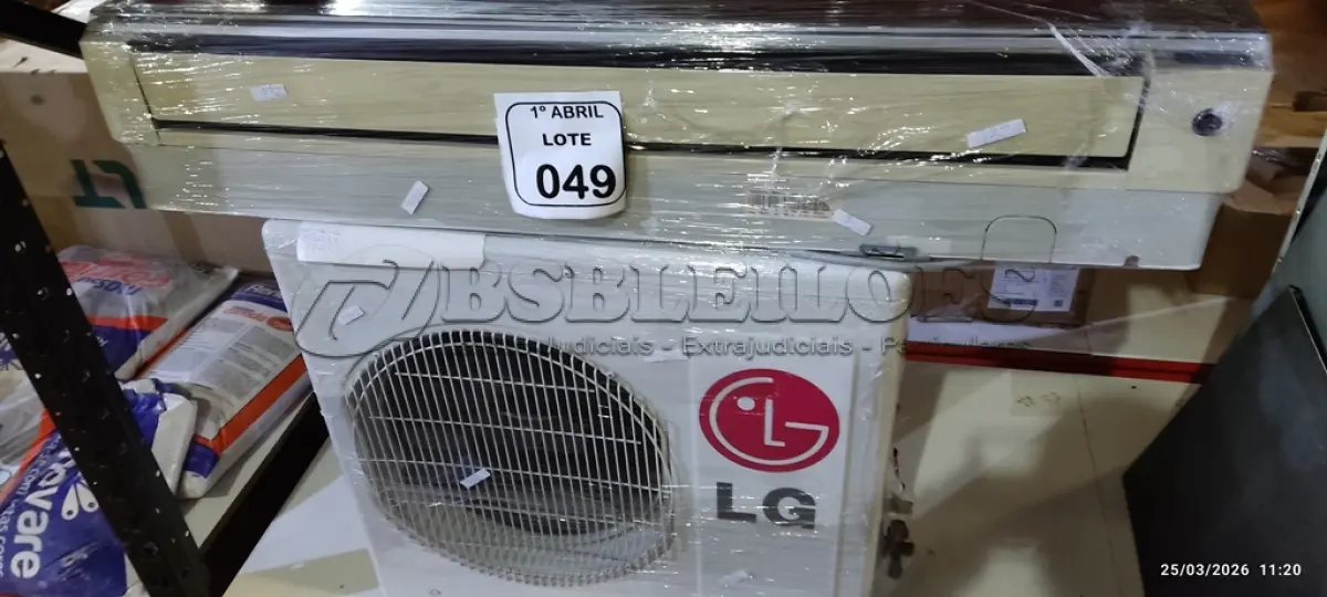 LOTE 049 - 01 AR-CONDICIONADO DE 9.000 BTU/H MODELO TSNC082ERM0 MARCA LG. (NO ESTADO) ATENÇÃO! FAZER A VISITAÇÃO ANTES DE ARREMATAR, NÃO SABEMOS SE FUNCIONA, LEILÃO NÃO TEM GARANTIA E NEM DEVOLUÇÃO, SUJEITO A POSSÍVEIS AVARIAS VISÍVEIS/OCULTAS E/OU AUSÊNCIA DE COMPONENTES.
