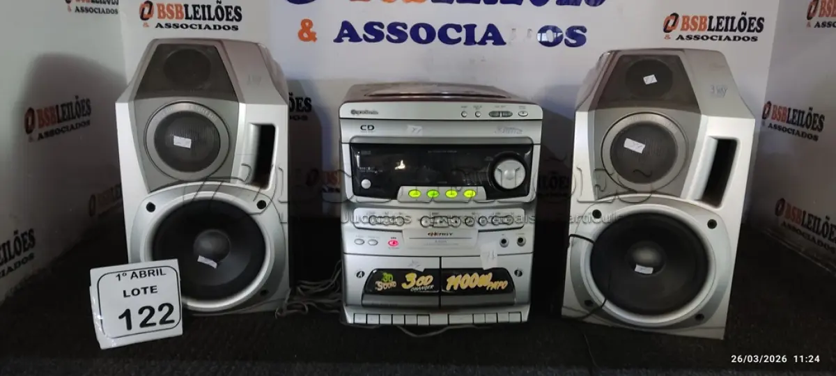 LOTE 122 - 01 MINI SYSTEM COM 02 CAIXAS MARCA GRADIENTE. (NO ESTADO) ATENÇÃO! FAZER A VISITAÇÃO ANTES DE ARREMATAR, NÃO SABEMOS SE FUNCIONA, LEILÃO NÃO TEM GARANTIA E NEM DEVOLUÇÃO, SUJEITO A POSSÍVEIS AVARIAS VISÍVEIS/OCULTAS E/OU AUSÊNCIA DE COMPONENTES.