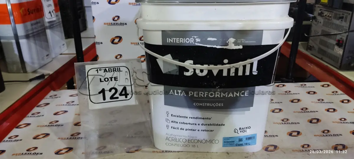 LOTE 124 - 01 BALDE DE TINTA ACRÍLICO ECONÔMICO INTERIOR 18L NA COR FOSCO BRANCO MARCA SUVINIL. (NO ESTADO) ATENÇÃO! FAZER A VISITAÇÃO ANTES DE ARREMATAR, NÃO SABEMOS SE FUNCIONA, LEILÃO NÃO TEM GARANTIA E NEM DEVOLUÇÃO, SUJEITO A POSSÍVEIS AVARIAS VISÍVEIS/OCULTAS E/OU AUSÊNCIA DE COMPONENTES.
