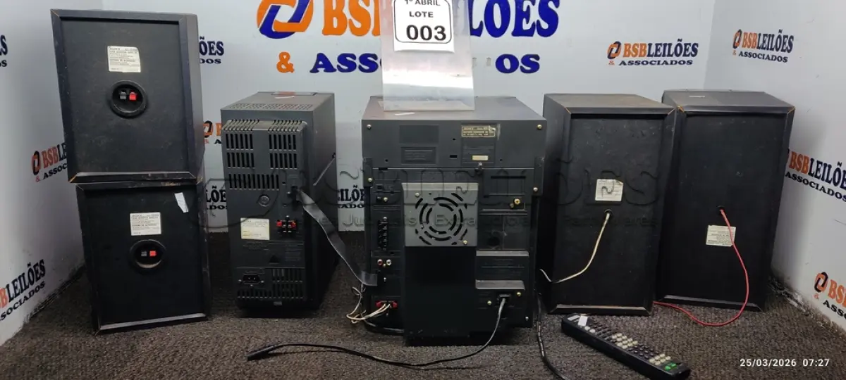 LOTE 003 - 01 SOUND BROAD AMPLIFIER COM 02 CAIXAS MARCA SONY E 01 MINI SYSTEM MODELO MHC-DX80 MARCA SONY. (NO ESTADO) ATENÇÃO! FAZER A VISITAÇÃO ANTES DE ARREMATAR, NÃO SABEMOS SE FUNCIONA, LEILÃO NÃO TEM GARANTIA E NEM DEVOLUÇÃO, SUJEITO A POSSÍVEIS AVARIAS VISÍVEIS/OCULTAS E/OU AUSÊNCIA DE COMPONENTES.