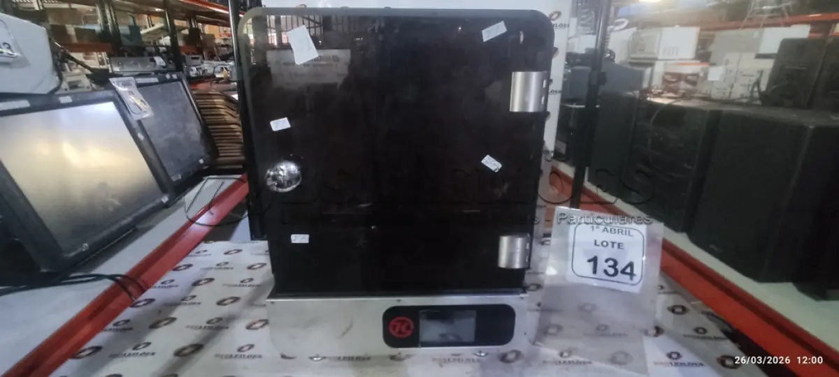 LOTE 134 - 01 IMPRESSORA 3D. (NO ESTADO) ATENÇÃO! FAZER A VISITAÇÃO ANTES DE ARREMATAR, NÃO SABEMOS SE FUNCIONA, LEILÃO NÃO TEM GARANTIA E NEM DEVOLUÇÃO, SUJEITO A POSSÍVEIS AVARIAS VISÍVEIS/OCULTAS E/OU AUSÊNCIA DE COMPONENTES.