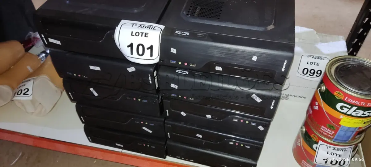 LOTE 101 - 10 GABINETES. (NO ESTADO) ATENÇÃO! FAZER A VISITAÇÃO ANTES DE ARREMATAR, NÃO SABEMOS SE FUNCIONA, LEILÃO NÃO TEM GARANTIA E NEM DEVOLUÇÃO, SUJEITO A POSSÍVEIS AVARIAS VISÍVEIS/OCULTAS E/OU AUSÊNCIA DE COMPONENTES.