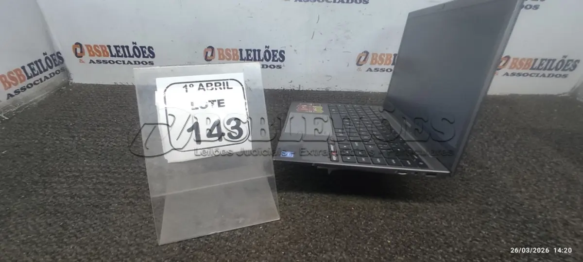 LOTE 143 - 01 NOTEBOOK MARCA POSITIVO. (NO ESTADO) ATENÇÃO! FAZER A VISITAÇÃO ANTES DE ARREMATAR, NÃO SABEMOS SE FUNCIONA, LEILÃO NÃO TEM GARANTIA E NEM DEVOLUÇÃO, SUJEITO A POSSÍVEIS AVARIAS VISÍVEIS/OCULTAS E/OU AUSÊNCIA DE COMPONENTES.