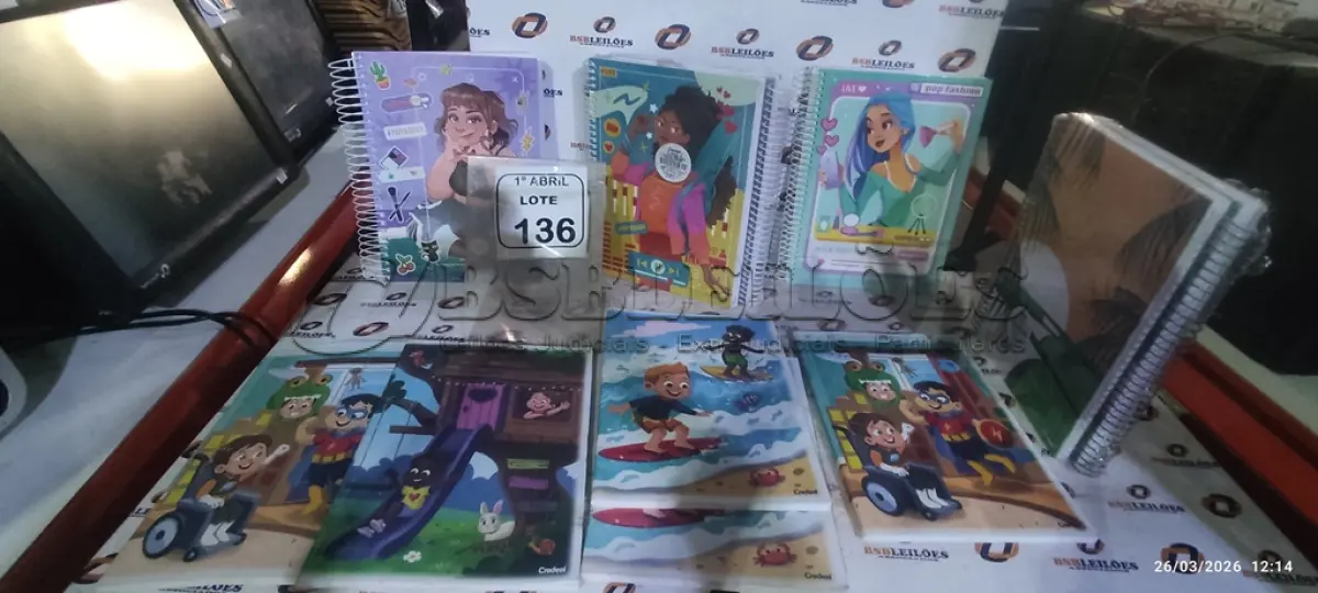 LOTE 136 - 10 CADERNOS ESCOLARES. (NO ESTADO) ATENÇÃO! FAZER A VISITAÇÃO ANTES DE ARREMATAR, NÃO SABEMOS SE FUNCIONA, LEILÃO NÃO TEM GARANTIA E NEM DEVOLUÇÃO, SUJEITO A POSSÍVEIS AVARIAS VISÍVEIS/OCULTAS E/OU AUSÊNCIA DE COMPONENTES.