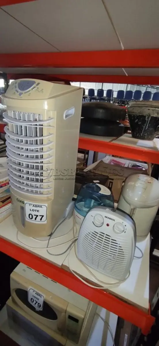 LOTE 077 - 01 CLIMATIZADOR MARCA CONSUL 220V, 01 AQUECEDOR MARCA MONDIAL, 01 220V, 01 AQUECEDOR DE 220V E 02 NEBULIZADORES. (NO ESTADO) ATENÇÃO! FAZER A VISITAÇÃO ANTES DE ARREMATAR, NÃO SABEMOS SE FUNCIONA, LEILÃO NÃO TEM GARANTIA E NEM DEVOLUÇÃO, SUJEITO A POSSÍVEIS AVARIAS VISÍVEIS/OCULTAS E/OU AUSÊNCIA DE COMPONENTES.