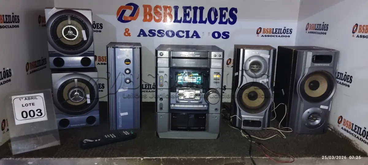 LOTE 003 - 01 SOUND BROAD AMPLIFIER COM 02 CAIXAS MARCA SONY E 01 MINI SYSTEM MODELO MHC-DX80 MARCA SONY. (NO ESTADO) ATENÇÃO! FAZER A VISITAÇÃO ANTES DE ARREMATAR, NÃO SABEMOS SE FUNCIONA, LEILÃO NÃO TEM GARANTIA E NEM DEVOLUÇÃO, SUJEITO A POSSÍVEIS AVARIAS VISÍVEIS/OCULTAS E/OU AUSÊNCIA DE COMPONENTES.