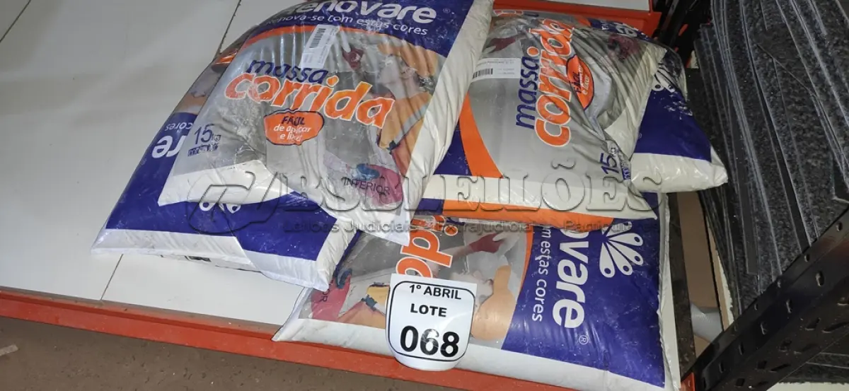 LOTE 068 - 05 PACOTES DE MASSA CORRIDA DE 15KG CADA MARCA RENOVARE. (NO ESTADO) ATENÇÃO! FAZER A VISITAÇÃO ANTES DE ARREMATAR, NÃO SABEMOS SE FUNCIONA, LEILÃO NÃO TEM GARANTIA E NEM DEVOLUÇÃO, SUJEITO A POSSÍVEIS AVARIAS VISÍVEIS/OCULTAS E/OU AUSÊNCIA DE COMPONENTES.