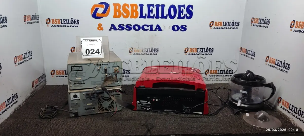 LOTE 024 - 01 MINI SYSTEM MODELO MHC-W25 MARCA SONY, 01 APARELHO DE SOM MARCA SONY, 01 VITROLA MODELO HARMONY MARCA RAVEO E 01 ESPREMEDOR DE FRUTAS MARCA MONDIAL. (NO ESTADO) ATENÇÃO! FAZER A VISITAÇÃO ANTES DE ARREMATAR, NÃO SABEMOS SE FUNCIONA, LEILÃO NÃO TEM GARANTIA E NEM DEVOLUÇÃO, SUJEITO A POSSÍVEIS AVARIAS VISÍVEIS/OCULTAS E/OU AUSÊNCIA DE COMPONENTES.